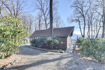 コテージ Pet Friendly Waynesville Cabin W/ Mountain Views!