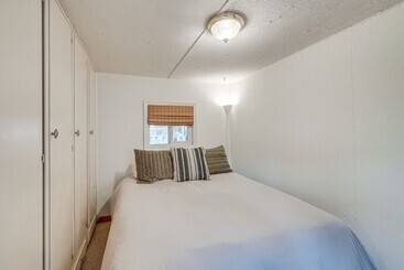 별장 Rockaway Beach Home, Walk To Ocean, Pet Friendly!