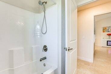 بيت ريفى Modern Canalfront Home In Rotonda West W/ Lanai!