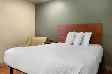 هتل Extended Stay America Select Suites  Grand Rapids  Wyoming