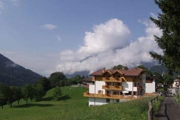 هتل Garnì La Soldanella