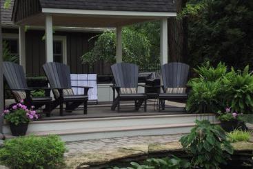 هتل Historic Davy House Bed & Breakfast