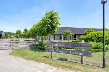هتل Lodgerie Het Groene Geheim