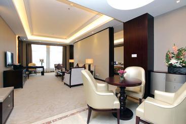 هتل Linyi Blue Horizon International  Yi He