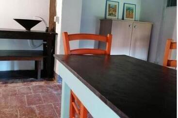 ホテル Casale Valentini