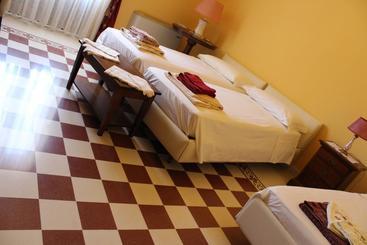 هتل Il Casale Dei Conti