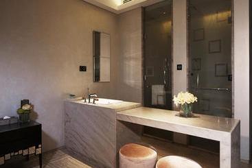هتل Phoenix Island Resort Sanya