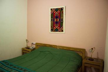هتل Hostal Del Alma