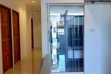Chaweng Best Hotel And Hostel Samui