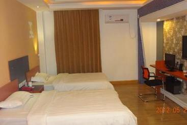 Qianjing Hotel Yulin