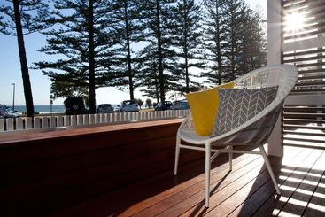 Bujerum Apartments On Burleigh