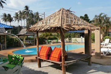 هتل Fiji Palms Phuket
