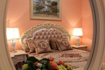هتل Uzhnoe Vzmorie Health Resort