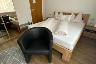 پانسیون Gästehaus Und Ferienwohnung Bächle