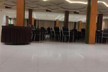 فندق Signature Inn