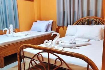 בית מלון כפרי Juanito S Resort