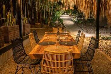 Hôtel Jungla Ecoluxury Resort