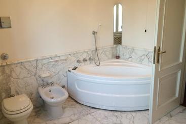 هتل B&b Sogno Verde