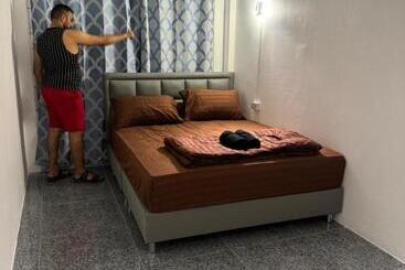 هتل Yok.guest House