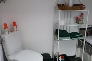 مبيت وإفطار Chez Barnar