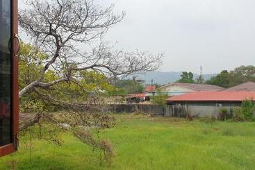Bunga Hostel
