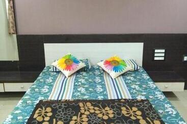 Отель Sai Darshan Guest House