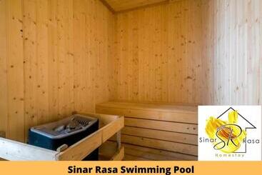 ホテル Sinar Rasa Homestay At I Soho, I City