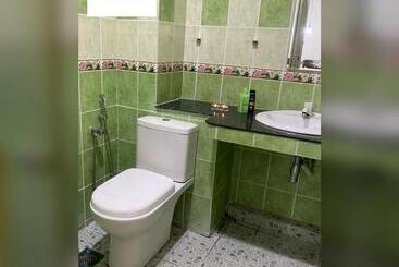 پانسیون Mawar Homestay Kuching