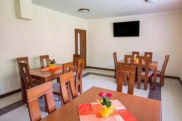 ペンション Apartmány Lenka