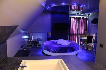 هتل Bubble Lounge