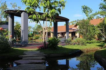 هتل Corner Spa Resort