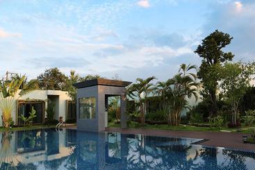 هتل Corner Spa Resort