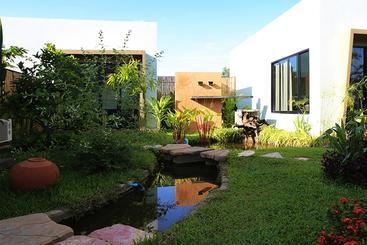 هتل Corner Spa Resort