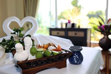 هتل Corner Spa Resort