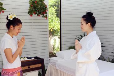 هتل Corner Spa Resort
