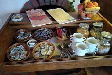 تختخواب و صبحانه Haus Alpina By Châtel Reizen