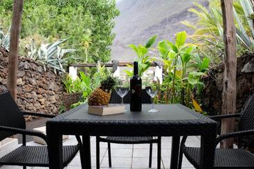 هتل Finca Wapa
