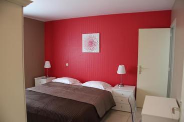 مُتل Relais Charlemagne Sca
