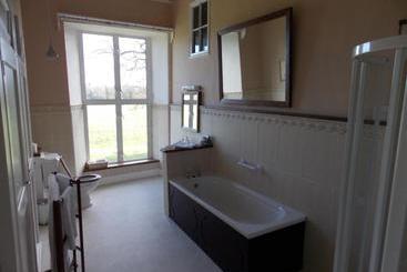 Ash Hill B & B