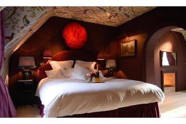 تختخواب و صبحانه Exclusive Suites The Secret Garden