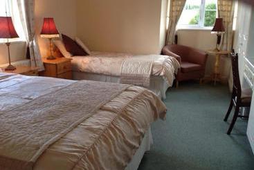 Iorras Bed And Breakfast