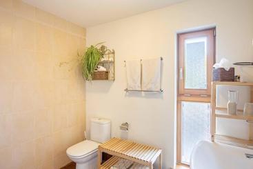 Kenmare Eco Lodge
