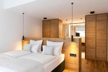 هتل & Appartements Alpenresidenz Viktoria