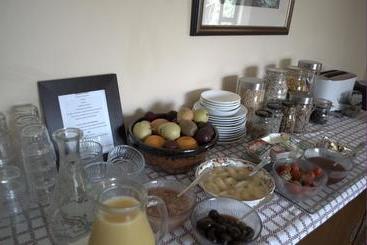 Old Orchard Lodge B&b