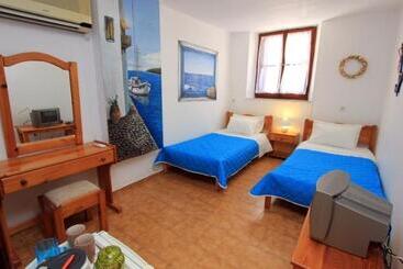 آپارتمان Symi Center