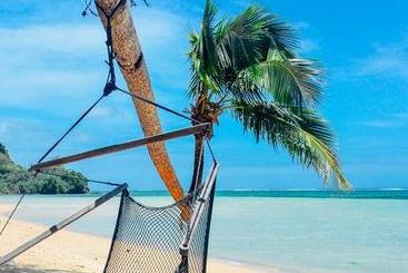 هاستل Beachouse Resort