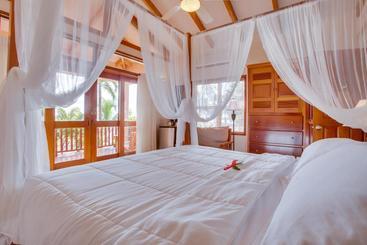 Belizean Dreams Resort