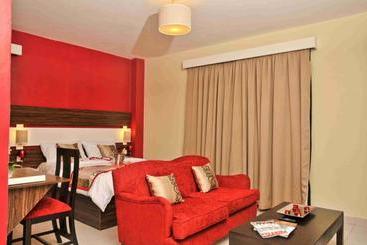 هتل Magharibi Suites