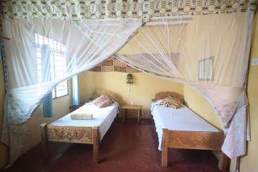 هتل Sawa Sawa Beach House