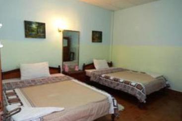 Lucky Ro Hotel & Restaurant